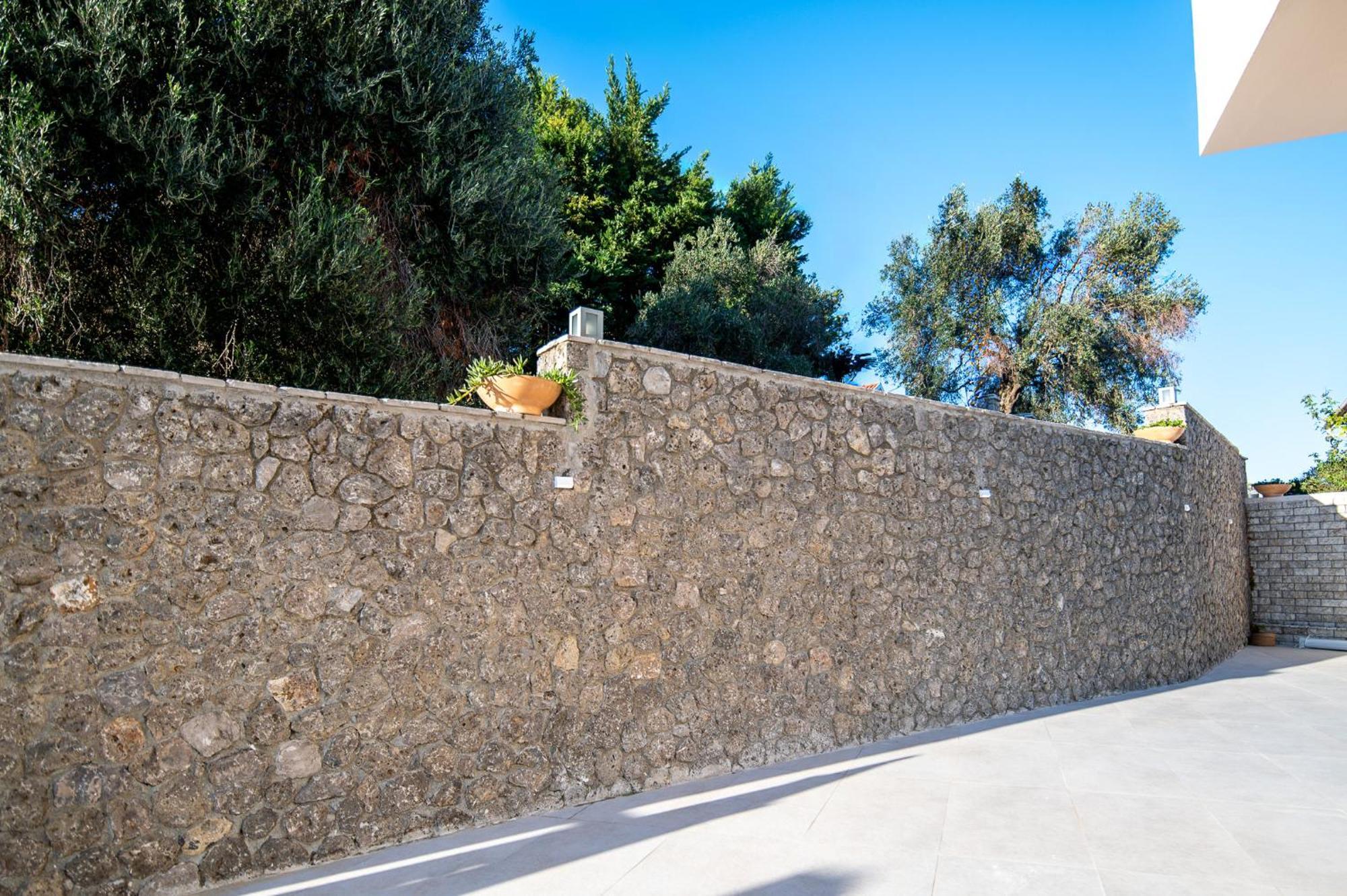 Achillion Luxury Corfu Villa & Suites Perama Exterior foto