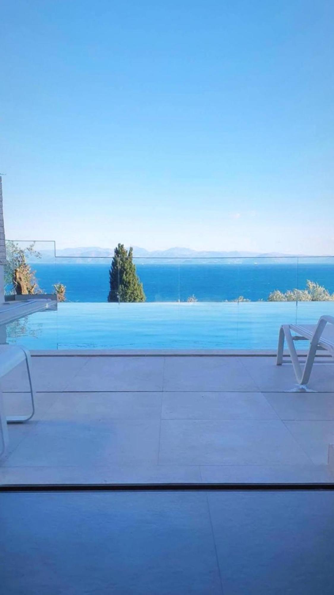 Achillion Luxury Corfu Villa & Suites Perama Exterior foto